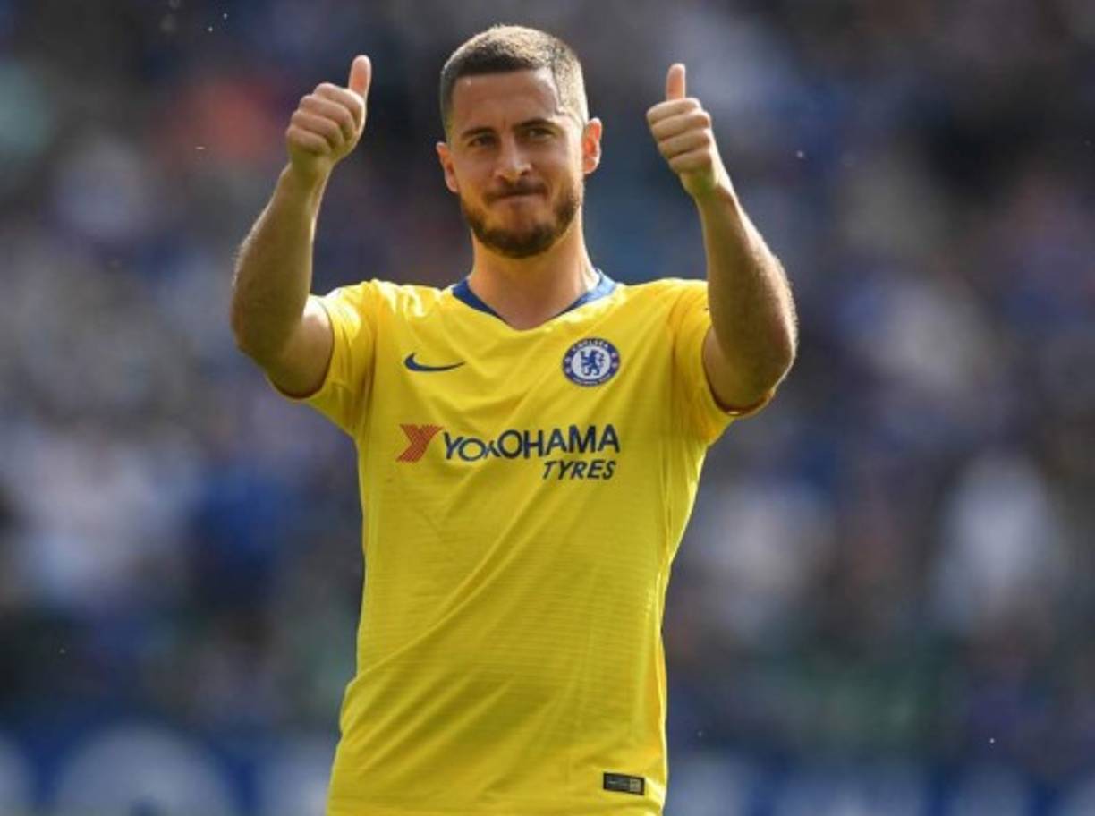 Eden Hazard: El entrenador italiano del Chelsea Maurizio Sarri admitió este domingo que el futuro en el club de su máxima estrella, el belga Eden Hazard, es incierto pese a que los Blues se aseguraron disputar la próxima Liga de Campeones. El jugador se despidió de su afición lanzando besos y todo indica que se unirá al Real Madrid.