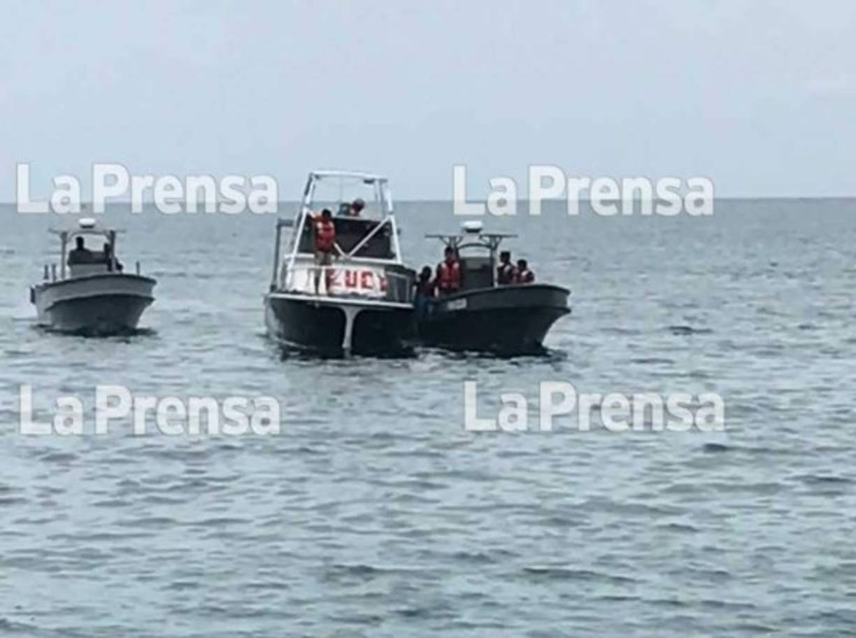 Las labores de rescate se prolongaron por varias horas hasta llegar al lugar donde se encontraban, a poca distancia de Belice.