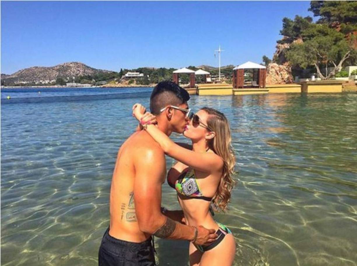 La pareja siempre demostró su amor, por lo que la cancelación de la boda ha sorprendido a sus familiares y amigos.