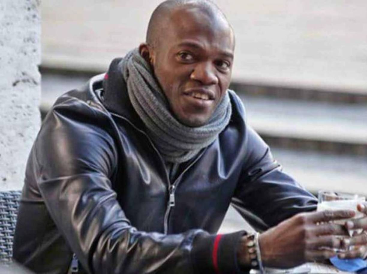 David Suazo: Considerado como uno de los mejores futbolistas hondureños de la historia, de pequeño fue aficionado del Marathón.