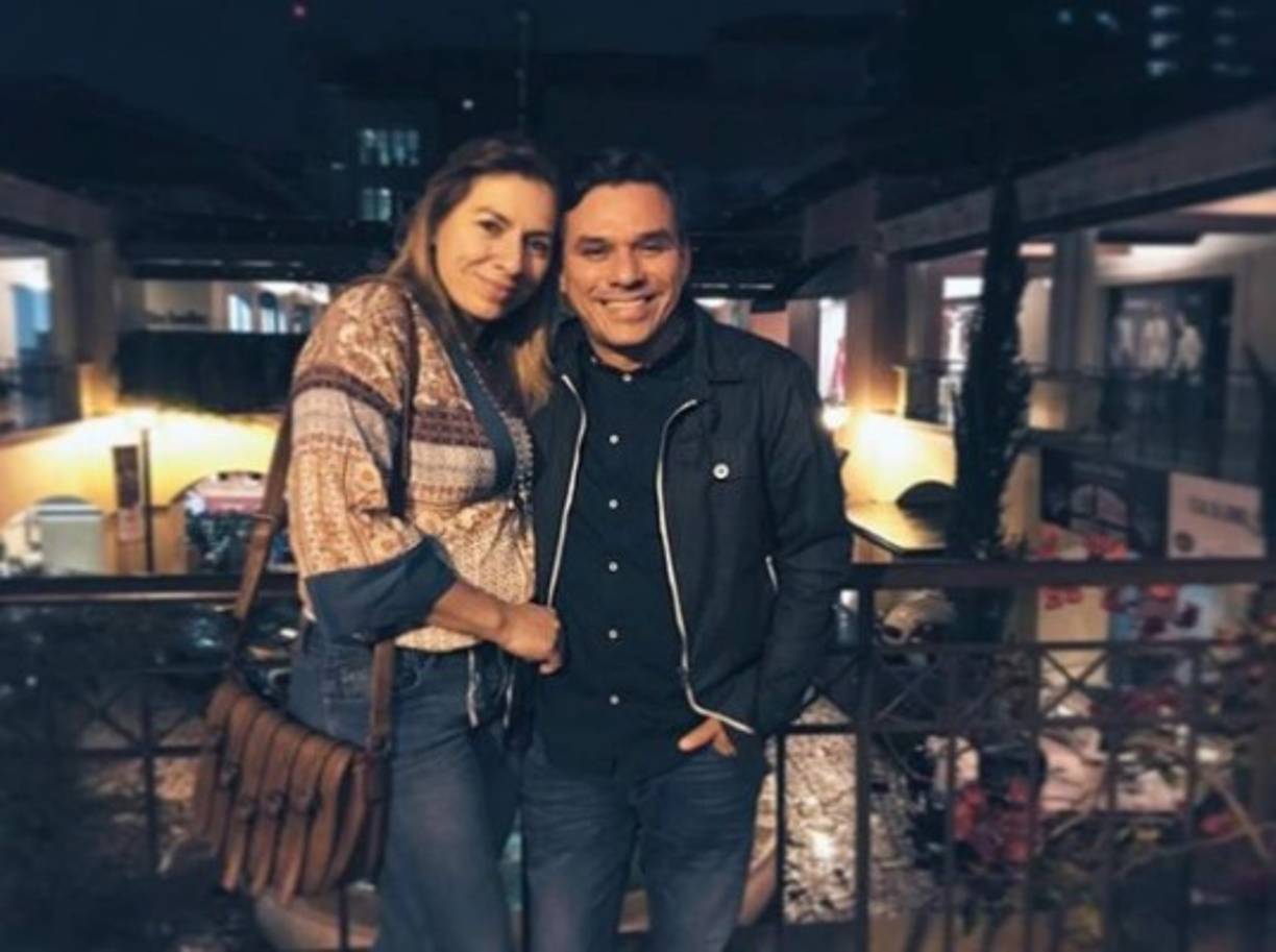 La idea, según expresaron, era 'inspirar a la gente de todas las razas, generaciones y culturas, restaurando a través de la adoración y la comunión íntima con Dios'. <br/><br/>Y en cada una de sus proyectos siempre estuvo presente el apoyo de su esposa.