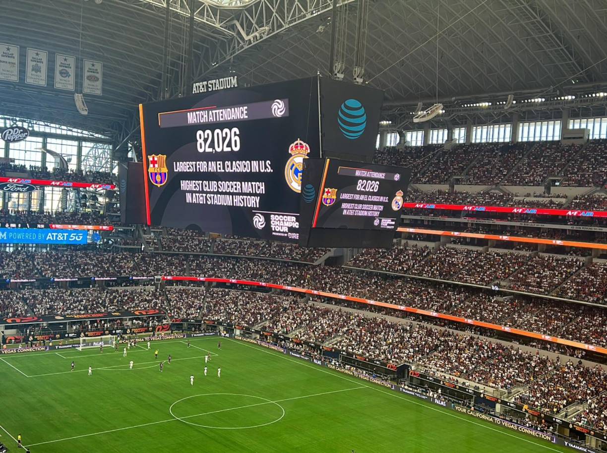Hubo récord en el clásico: La asistencia fue de 82 mil aficionados y es el encuentro de fútbol a nivel de clubes que ha ingresado más aficionados en la historia en Estados Unidos.