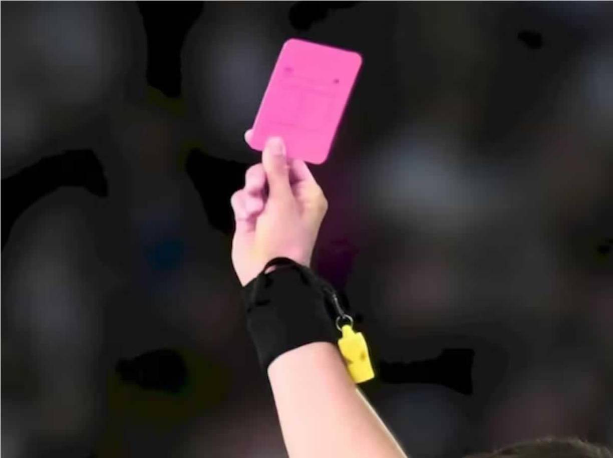 La entidad que nuclea el fútbol en Sudamérica confirmó que la tarjeta rosa se implementará en el torneo continental para “cuidar la salud de los futbolistas”.