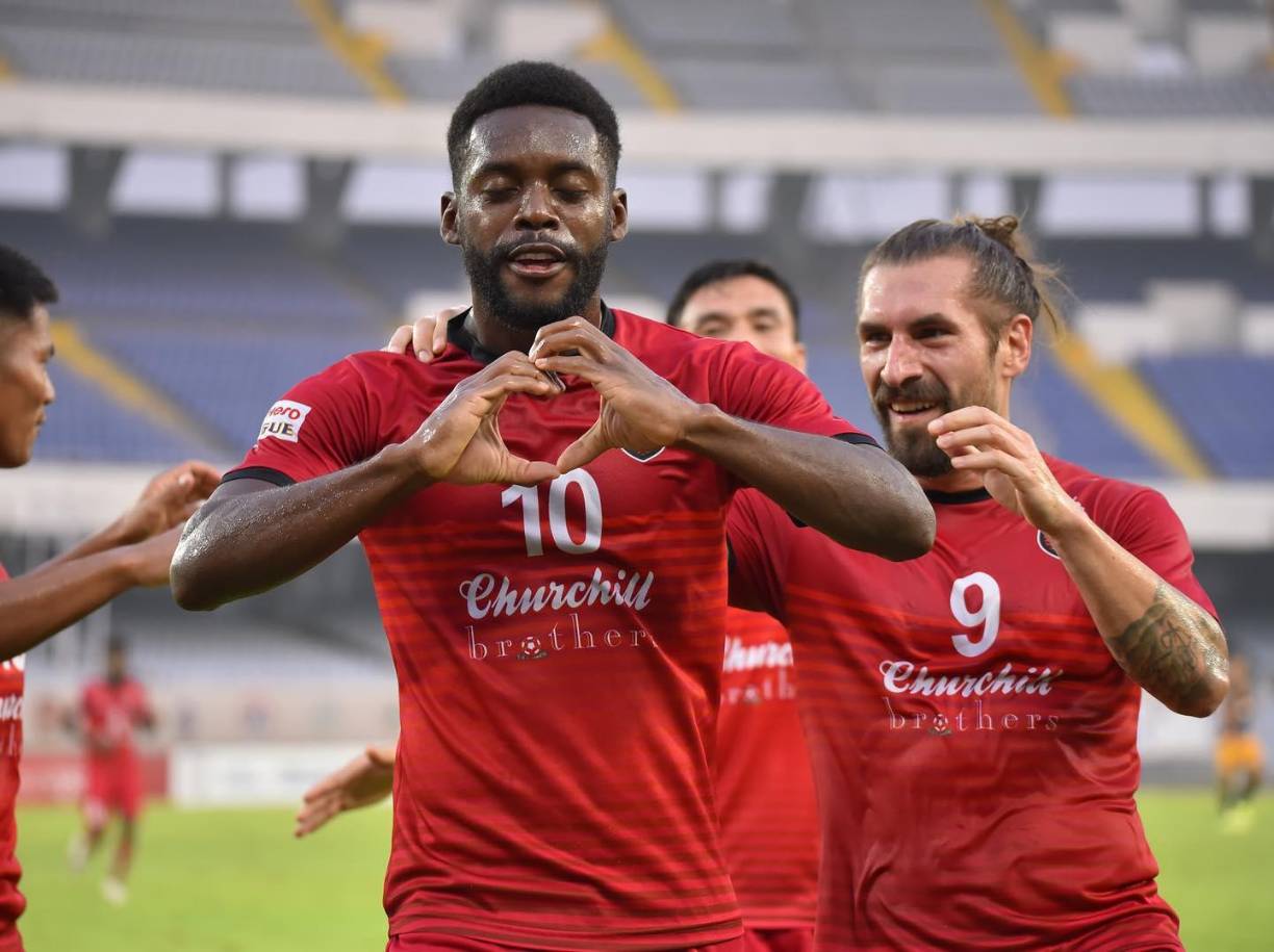 El delantero hondureño Clayvin Zúniga sigue como agente libre mientras estudia sus ofertas para definir su futuro. En el Marathón descartaron su incorporación ya que no llegaron a un acuerdo económico.