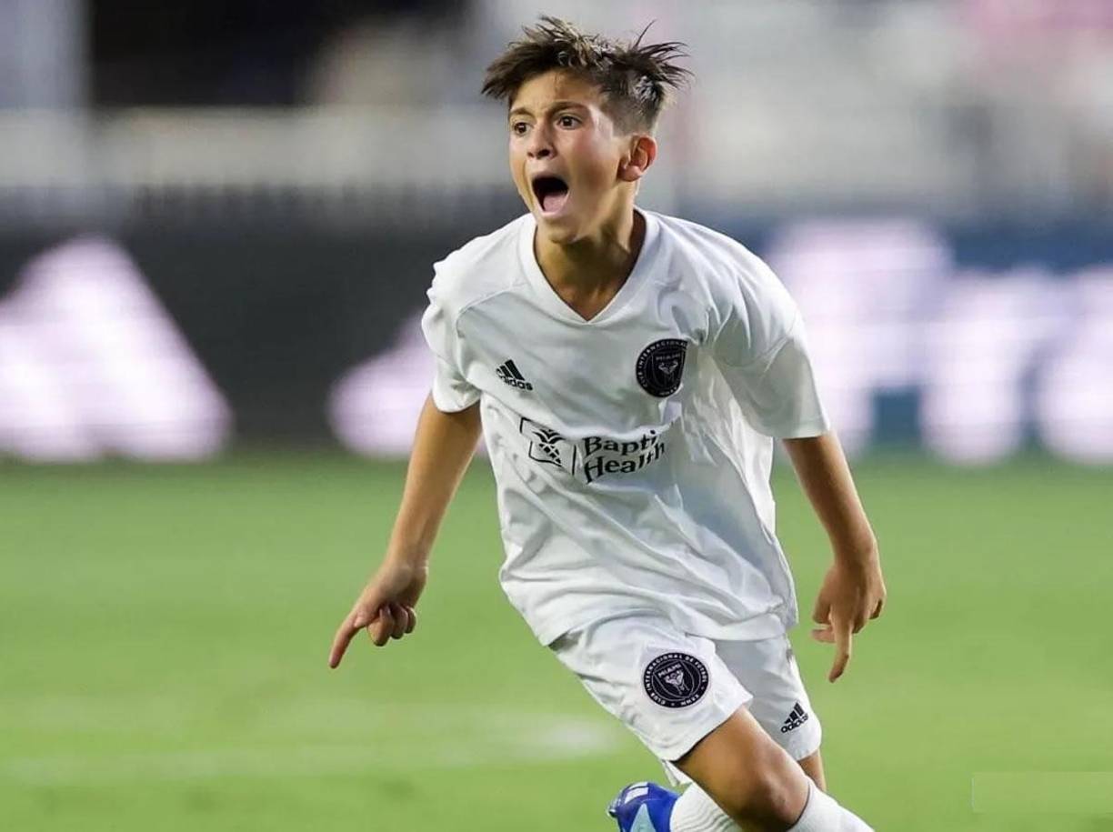 La edición de 2024 de la Liga FC Futures promete ser especialmente memorable, no solo por la participación potencial de Thiago Messi, sino por la calidad general de los equipos participantes. Los ojeadores de los principales clubes europeos estarán presentes, buscando identificar a los próximos talentos que reinarán en el fútbol de todo el mundo.