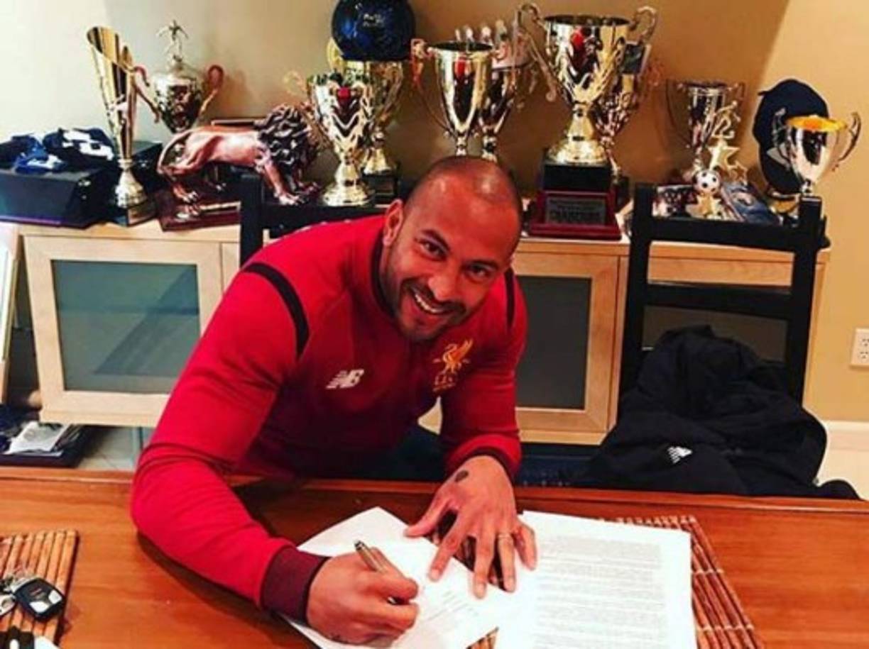 Muma Bernárdez tiene un año de trabajar con el Liverpool como entrenador en las divisiones inferiores que el club tiene en California, Estados Unidos.