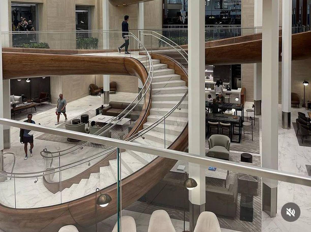 Fue a través de las redes sociales que la asociación compartió fotografías del inmueble en el que residirán en adelante las ganadoras del concurso durante su año de reinado y que está localizado en la ciudad de Nueva York.