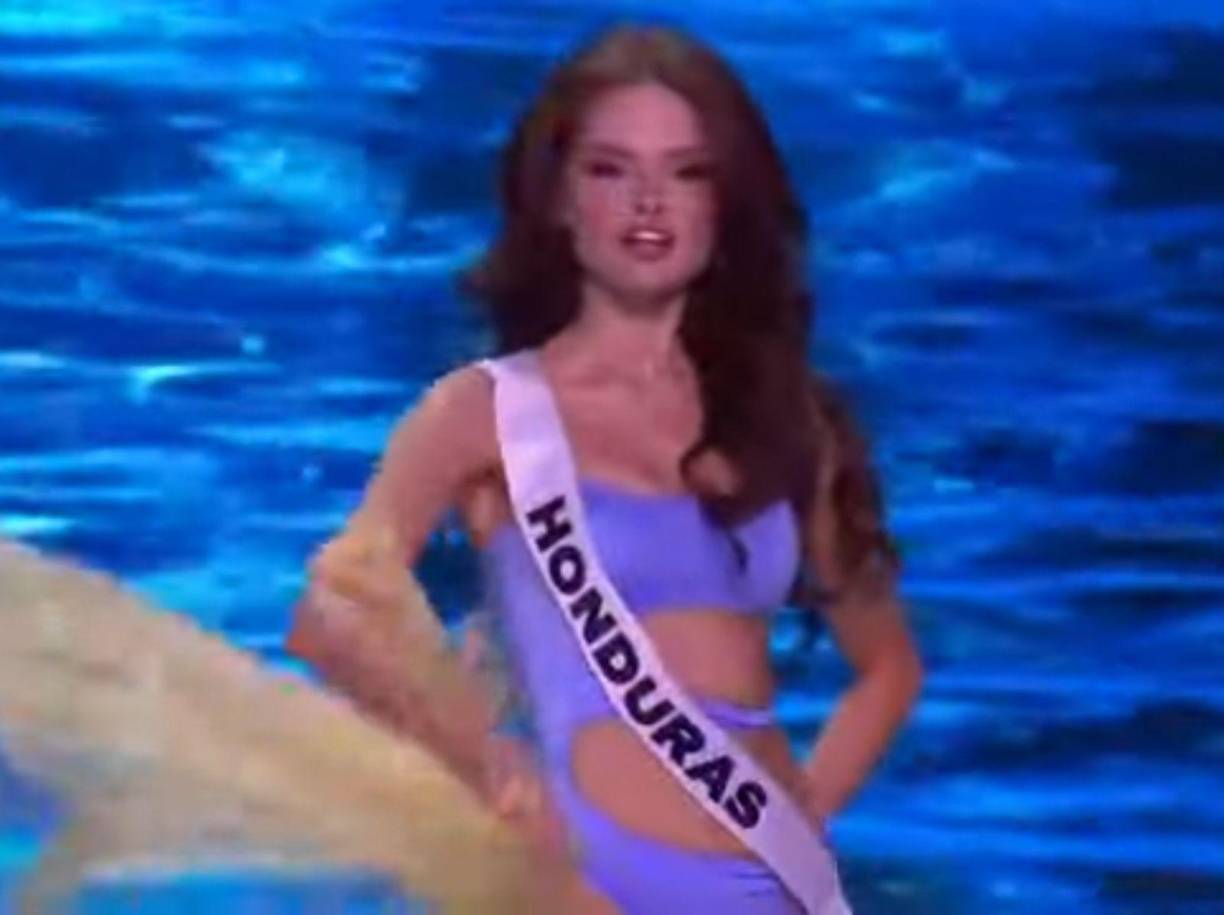 Cabe mencionar que, Stephanie Cam en esta gala preliminar del National Costume y su pasarela en traje de baño destacó y puso en alto el nombre de Honduras.