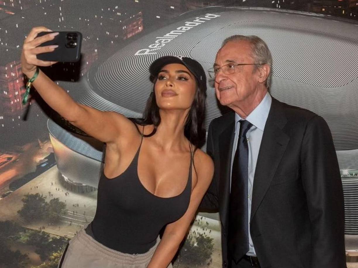 Kim Kardashian se tomó una selfie con Florentino Pérez, quien se mostró accesible con la empresaria.