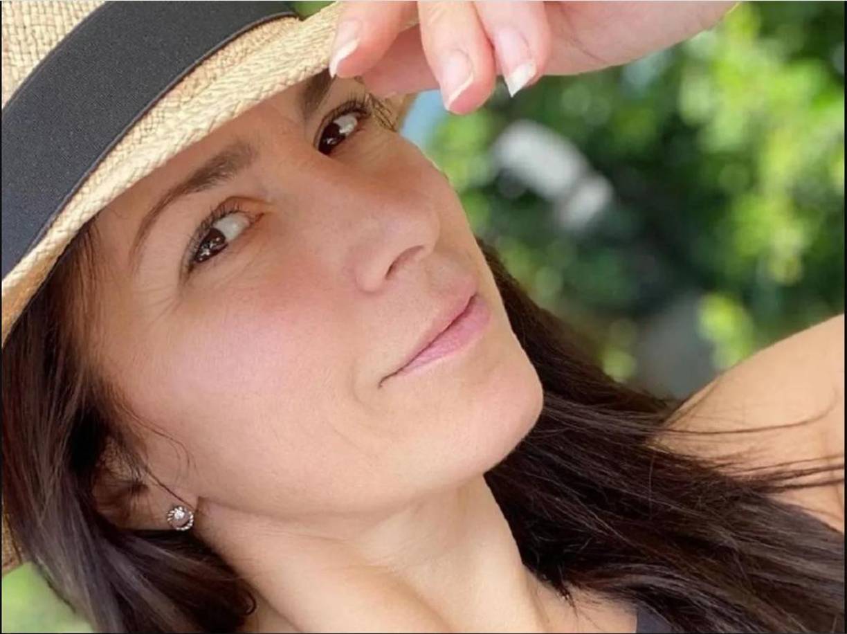 “Yo creo que en mi caso es un revoltijo de cosas, es físico, absolutamente físico, pero también es emocional, pero también es la etapa de la vida en la que estoy, el proceso hormonal por mi edad”.