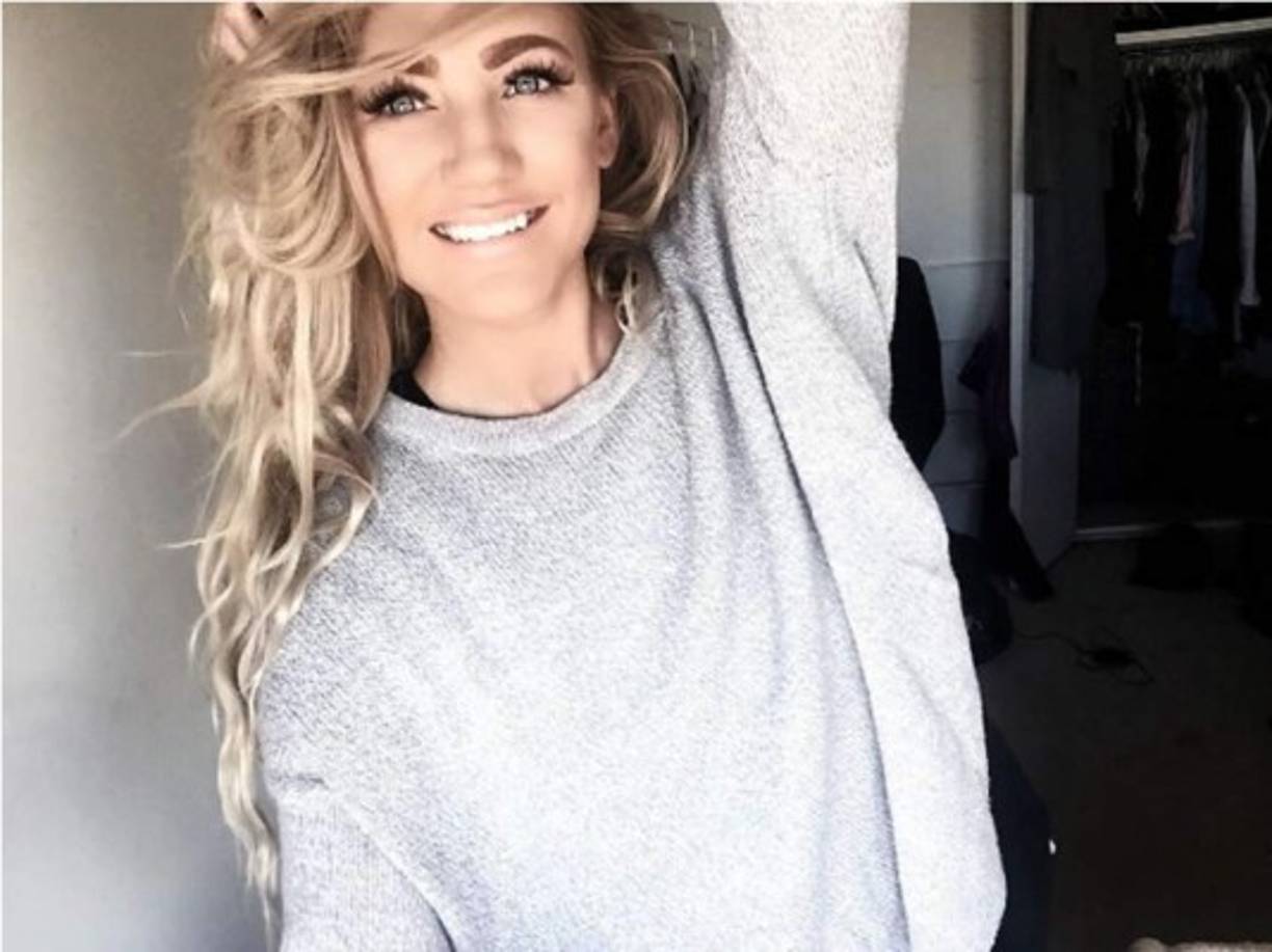 'Había tratado de deshacerme de este tipo varias veces. No le di ningún derecho a tocar mi cuerpo sin mi permiso. No recuerdo todo lo que dije e hice esa noche. Lo que sí recuerdo es que nunca quise terminar en esta situación', explicó Alexandra Nord.