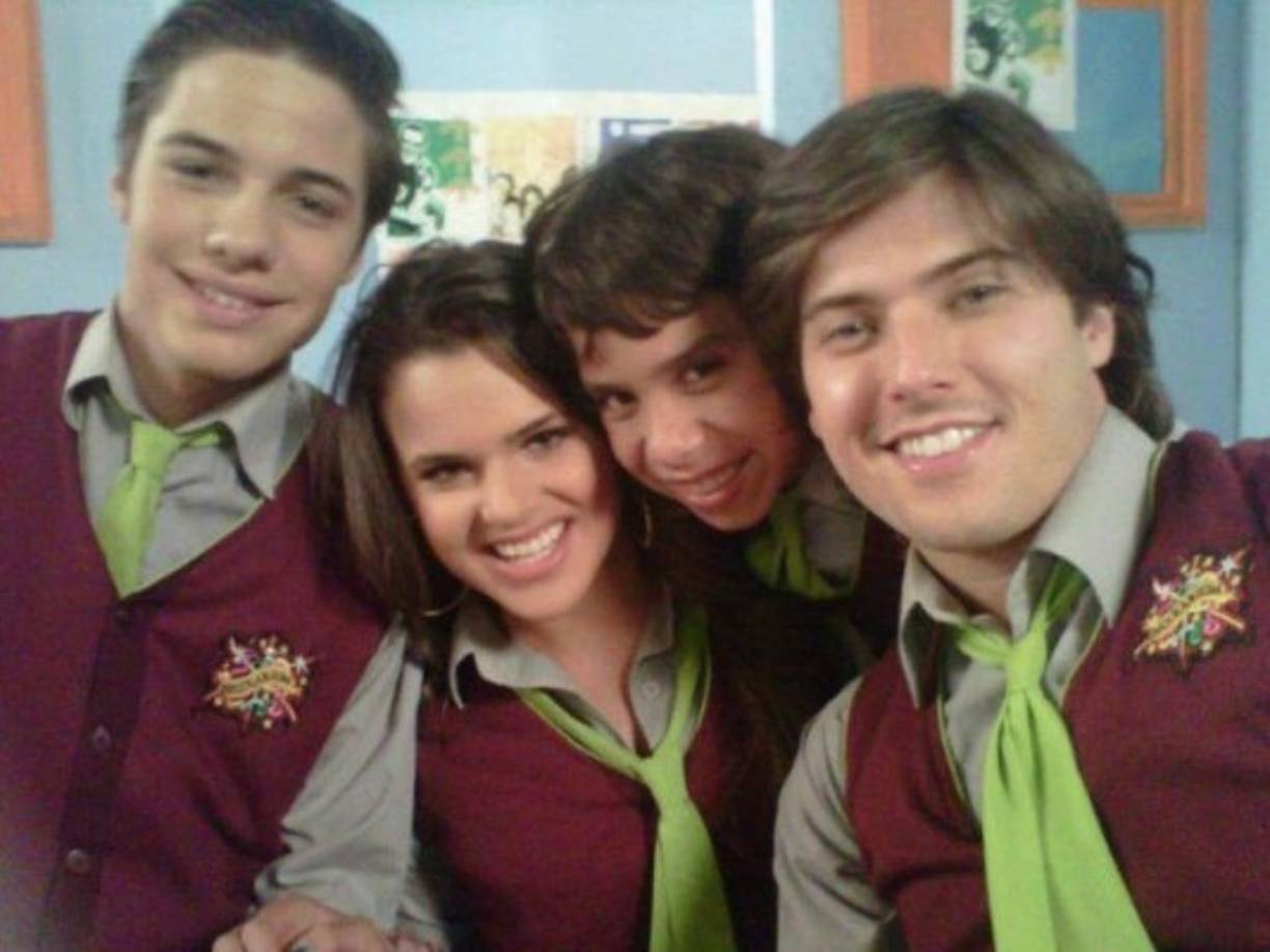 A los 17 años se mudó a Miami, EEUU persiguiendo el estrellato, allí encontró un papel en la serie de Nickelodeon 'Grachi', donde interpretó a Sibilo 'Ora' Santisteban, junto a Isabella Castillo (actual estrella de El Señor de los Cielos).<br/>