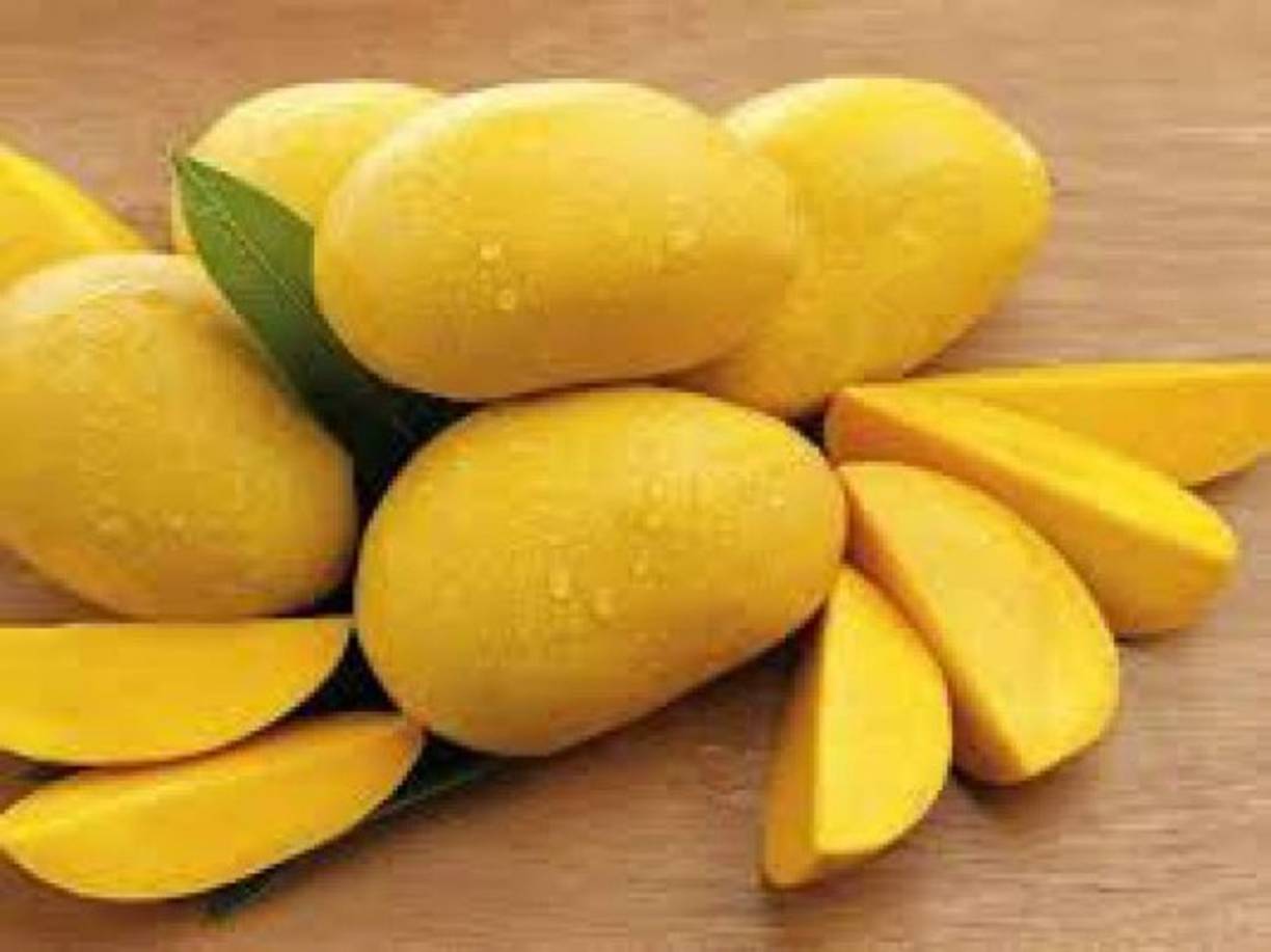 Frena la degeneración ocular asociada a la edad: El antioxidante Zeaxantina que se encuentra en el mango, filtra los rayos de luz azul dañina, y se cree que desempeña un papel protector en la salud de los ojos. <br/><br/>Diversos estudios han demostrado que una mayor ingesta de todas las frutas en general, 3 o más porciones al día, disminuye el riesgo de la degeneración macular asociada a la edad.