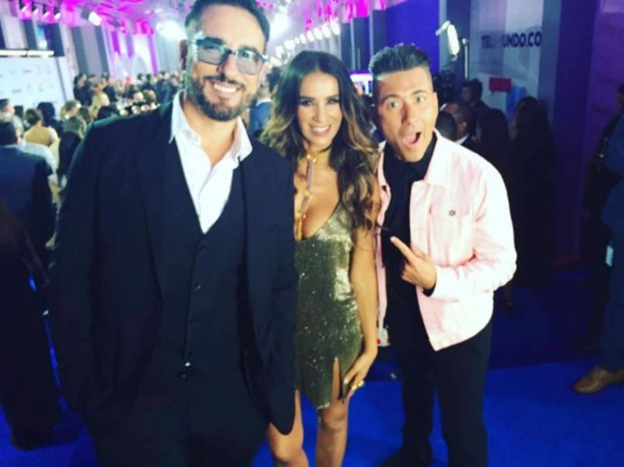 Miguel Varoni y Catherine Siachoque con Jorge Bernal.
