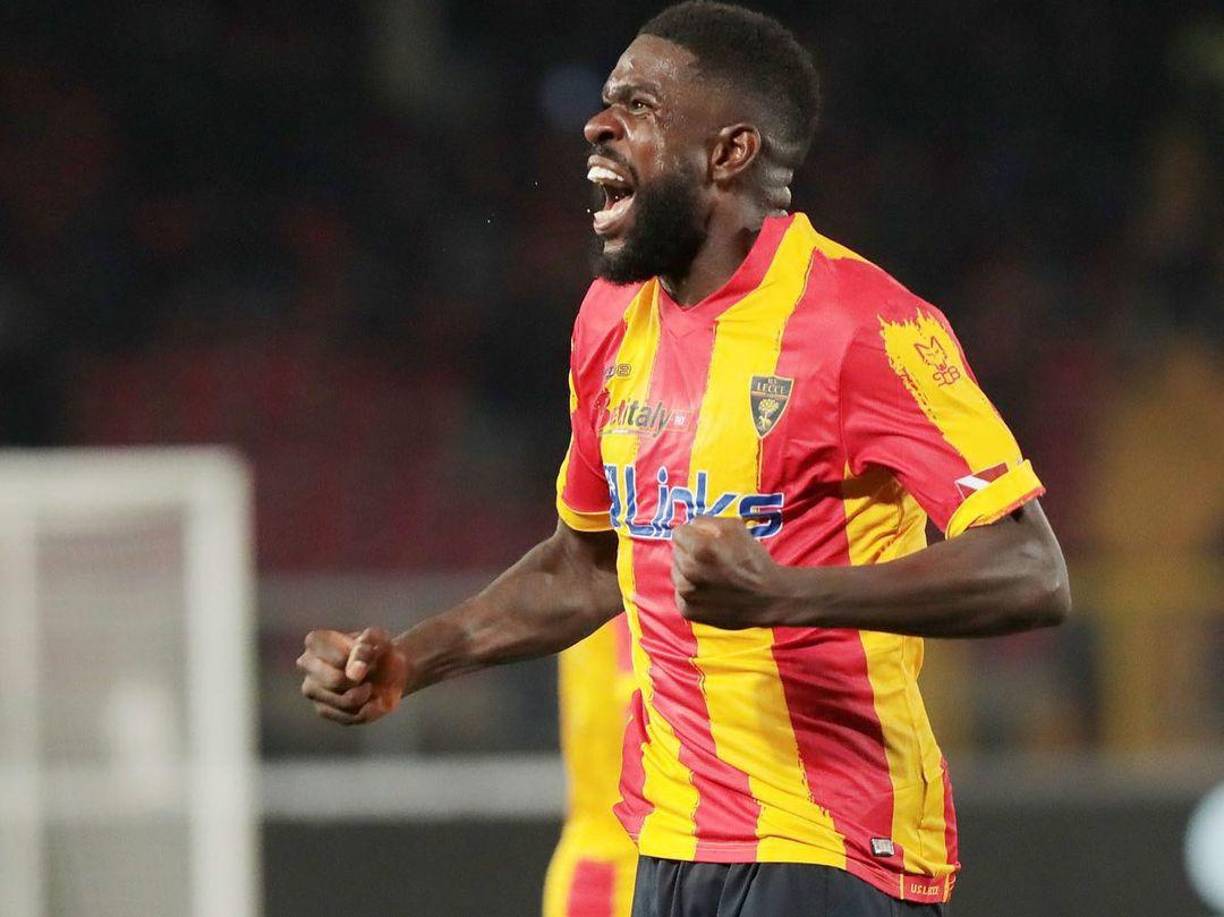 Samuel Umtiti: Otro jugador cedido a préstamo y ha mostrado un buen rendimiento en el Lecce. El FC Barcelona planea venderlo y obtener de esta manera un par de millones.