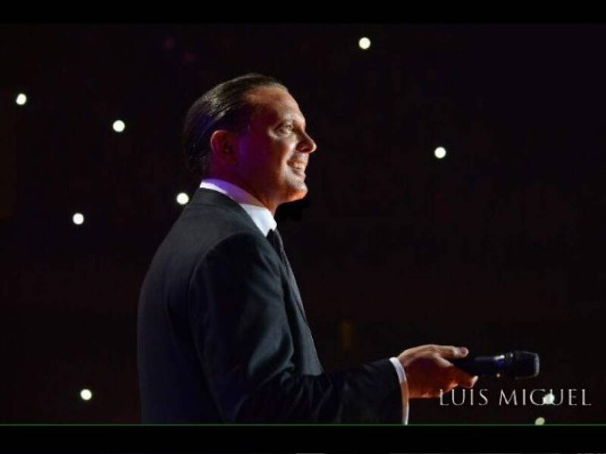 El estilista argentino Luis Bonomo, con quien se ha cortado el cabello en los últimos tres meses en un exclusivo salón de Miami, lo ha notado.<br/><br/><br/>De tres meses a la fecha, Bonomo, quien ha trabajado con Britney Spears y Nicole Kidman, entre otros, ha percibido un cambio en su cliente, a quien atiende desde agosto.