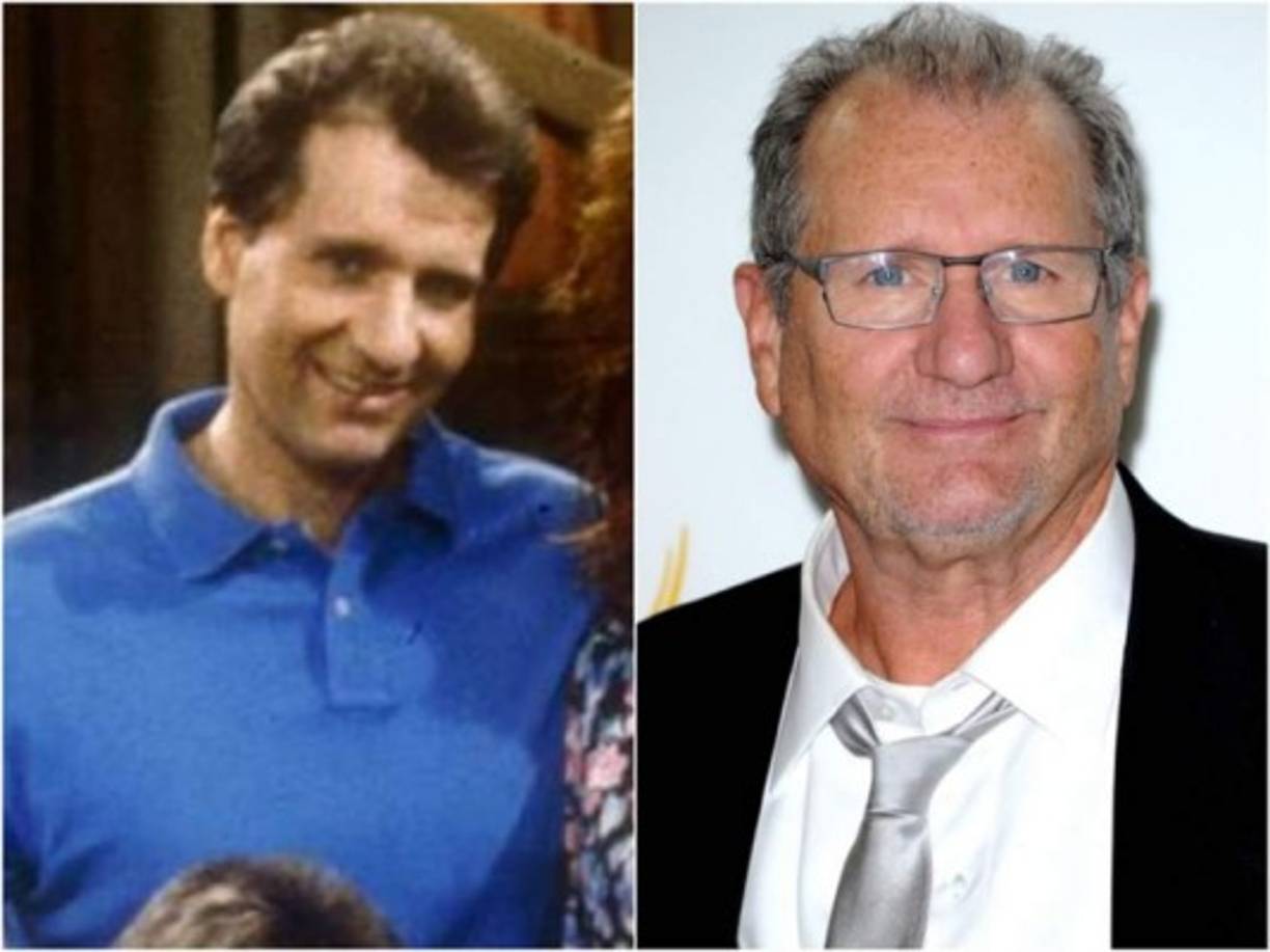 Así era Ed O'Neill. En los 90 se casó con una mujer a la que no soportaba y tuvo dos hijos que le parecían 'tontos', en 'Matrimonio con hijos'. Así es hoy. Uno de los protagonistas de Modern family y ha cambiado Katey Sagal por Sofía Vergara.<br/><br/>
