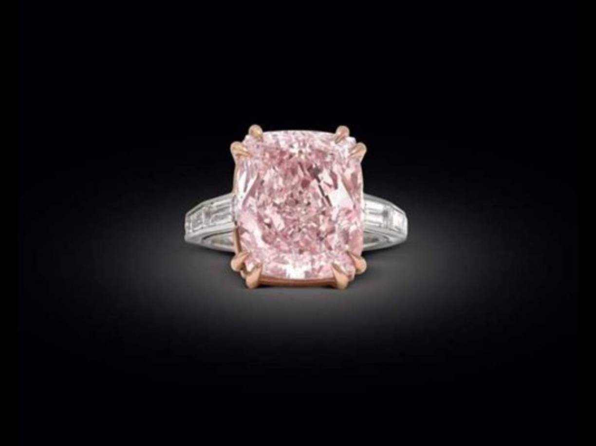 Anillo de diamante Graff Pink. Valor: US$46.2 millones. Hecho con un diamante rosa de 24.78 quilates, perteneció un tiempo al famoso joyero Harry Winston. (Foto: 360fmtv)