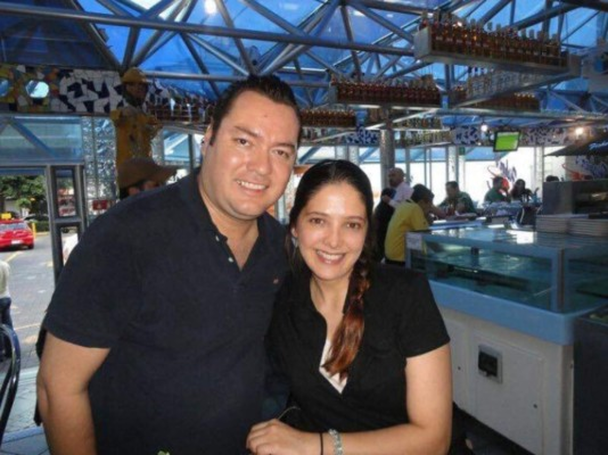 Aunque no parece ser ella, también mencionan que sido vista en la capital mexicana y que algunos seguidores se han tomado fotos con ella.