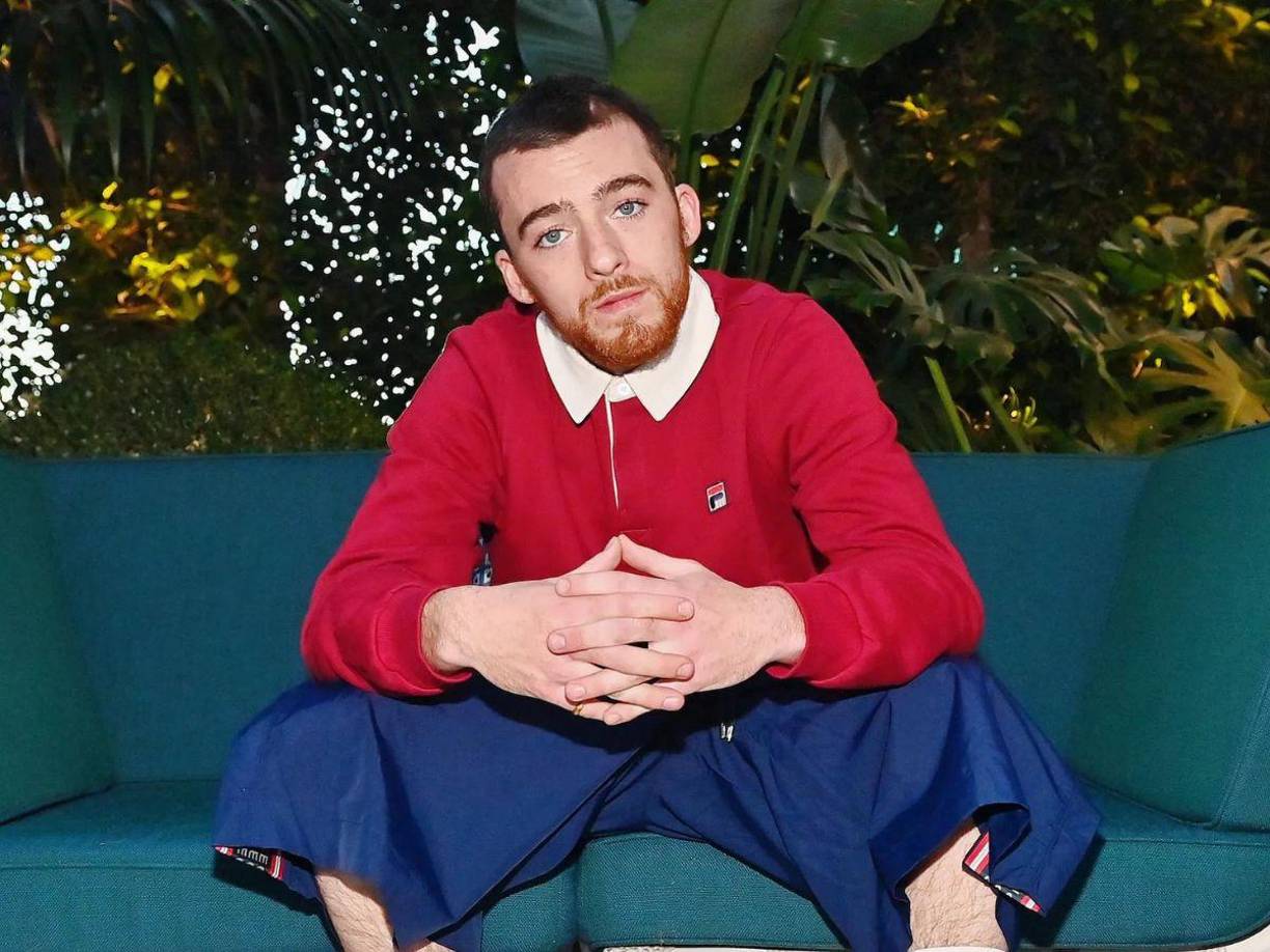 También Angus Cloud se vio involucrado en un accidente automovilístico en Los Ángeles y darse a la fuga, algo que lo hizo el centro de la atención en febrero, pues hasta fue buscado por la policía local. En el incidente, una mujer habría sido atropellada y herida.