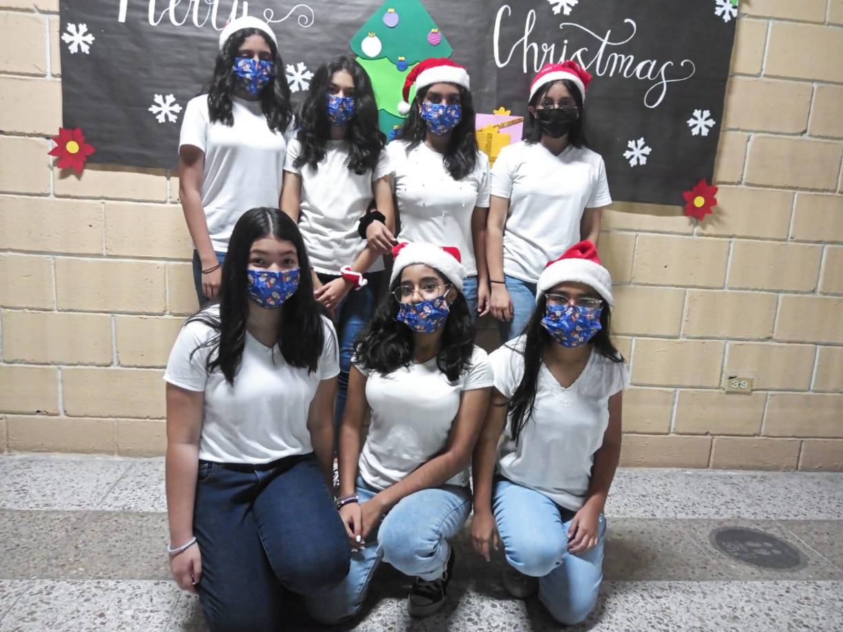 Valeria Sandoval, Valeria Cálix, Ana Arriaga, Andrea Guevara, Natalia Alfaro, Valentina Ávila y Samantha Zalvívar.