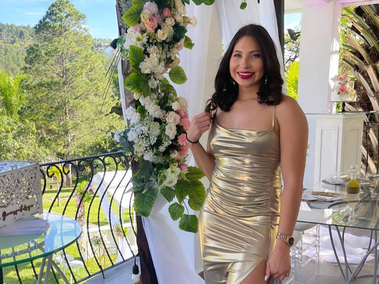 La señorita Córdova cuenta con 26 años de edad . 