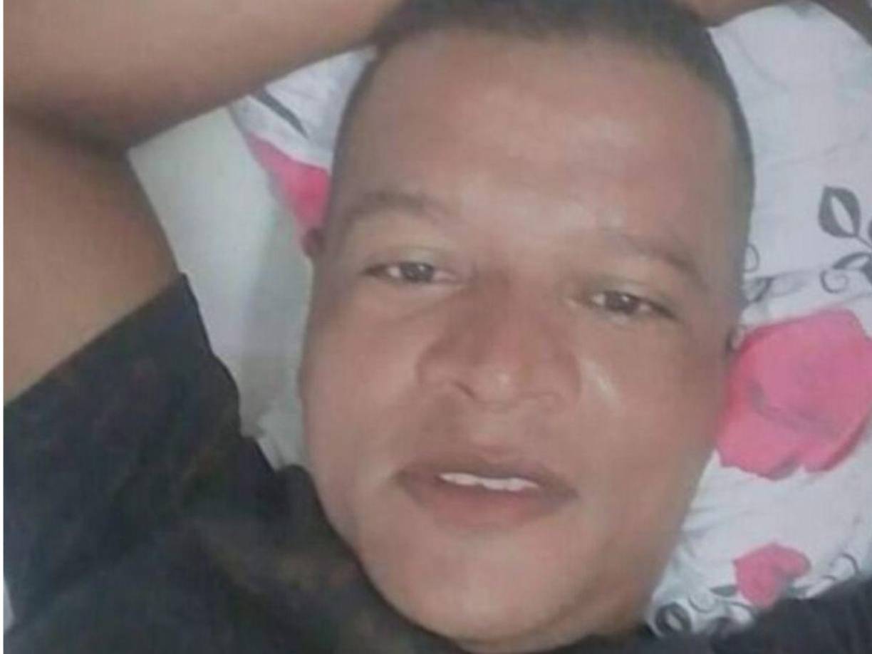 El asesino, identificado como Keily Peinado, atacó a la mujer con un cuchillo y la apuñaló repetidamente.