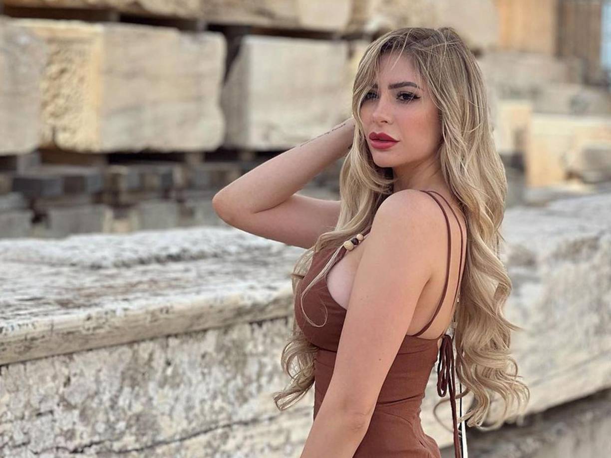 Según TV Notas, Ileana comenzó a entablar una relación más que amistosa con el famoso boxeador<b> Saúl ‘Canelo’ Álvarez.</b> 