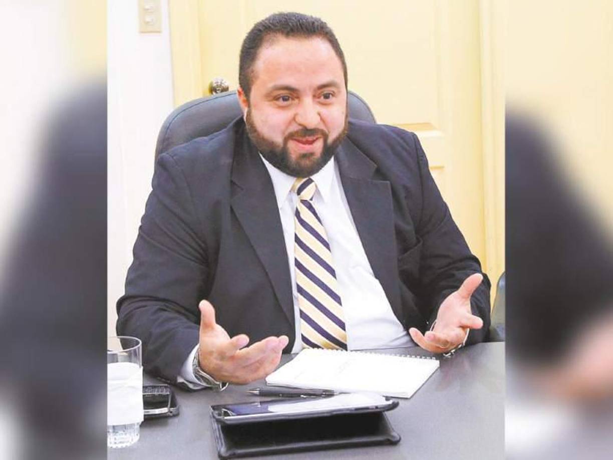 Cabildeos en diciembre despejaron en Redondo la opción de la Presidencia del Legislativo. Nasralla continúa presionando para que Redondo sea propuesto y electo por la mayoría de diputados. De su influencia en la cámara legislativa dependerán proyectos de derogación de leyes y promulgación de otras. 