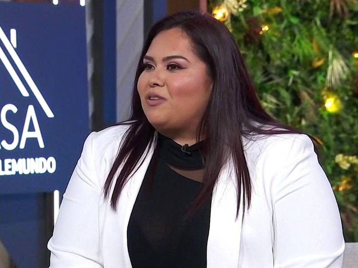 “He venido lidiando con hablar o no hablar de esto, pero es importantísimo ahora que estoy lidiando con un diagnóstico de cáncer de riñón, que no es fácil de detectar ni de asumir. Ahora, en vez de ahogarme en un vaso de agua, quiero pararme enfrente de las cámaras, decir ‘vamos a superar esto’ y ayudarle a la gente a diagnosticar esto”.