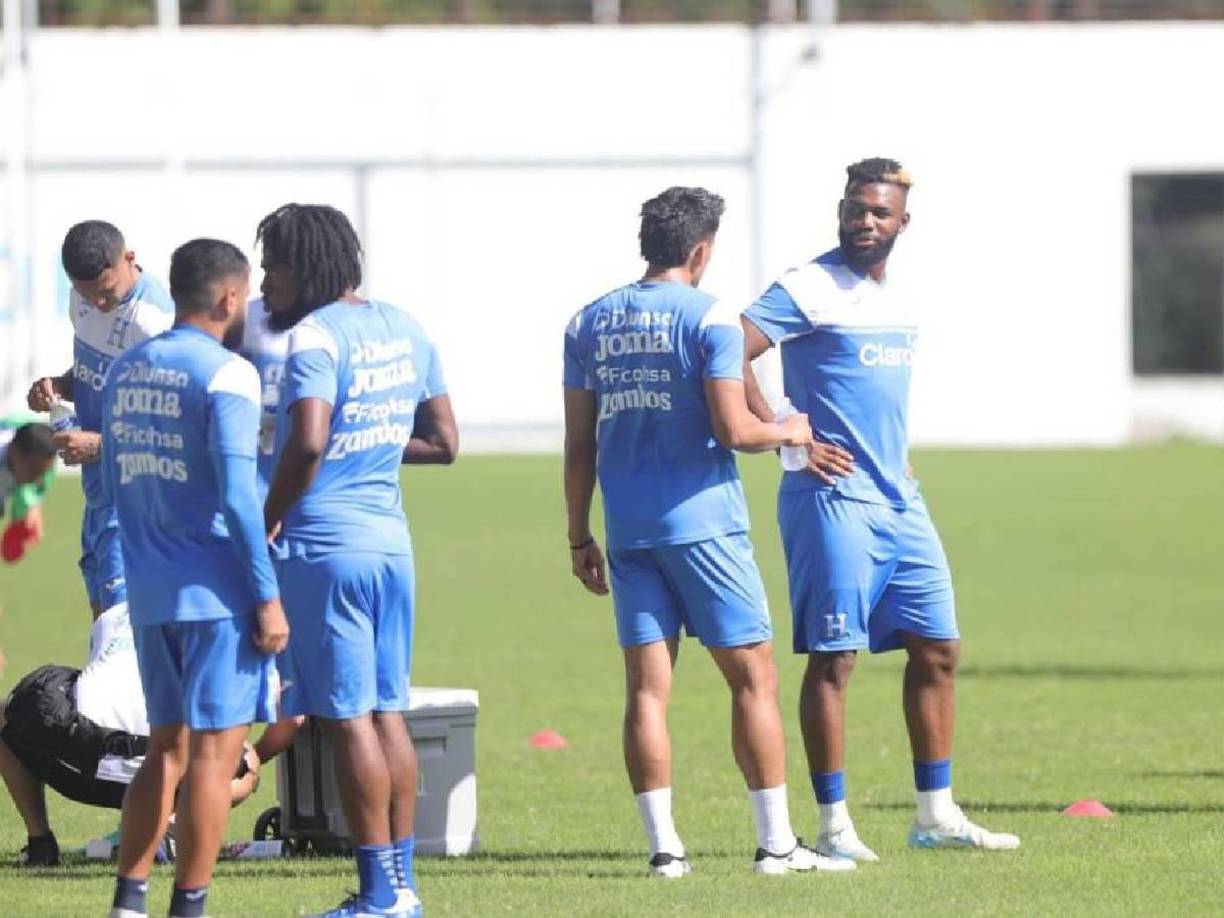 La Bicolor viaja este lunes a Toluca para hacer el reconocimiento de cancha en el Estadio Nemesio Diez.