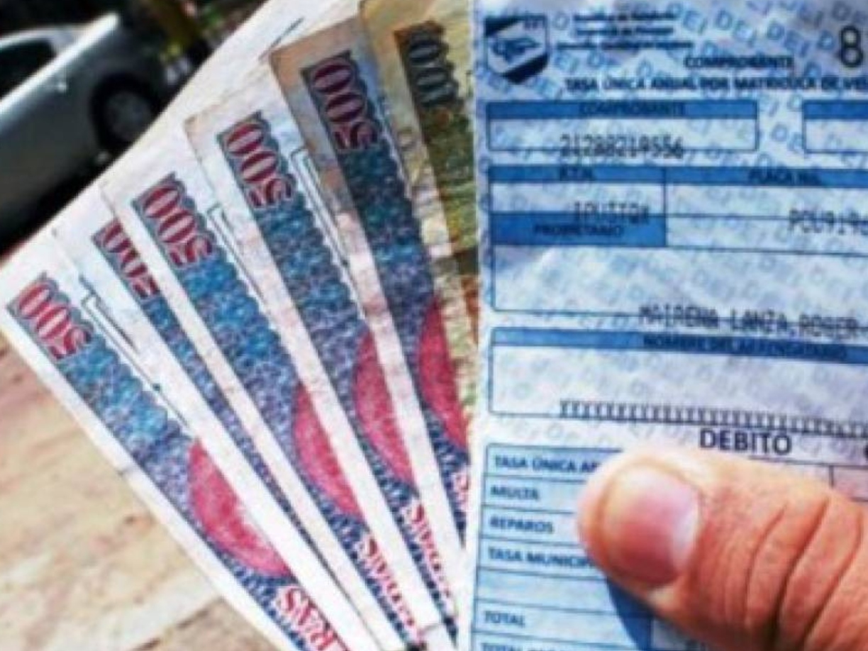 6. Pagar una tasa de cambio de dueño de 325 lempiras en cualquier Banco incluyendo el costo de la nueva revisión 