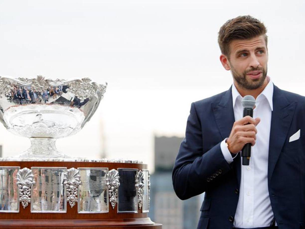 Su exitosa andadura en Twitch contaba con el respaldo de su empresa, Kosmos. Al principio todo eran alegrías y no tenían otra cosa que hacer que celebrar su éxito, pero esto se ha truncado de la noche a la mañana, tras conocerse el resultado de su último ejercicio y el balance de su holding empresarial, que ha cerrado con alarmantes pérdidas.