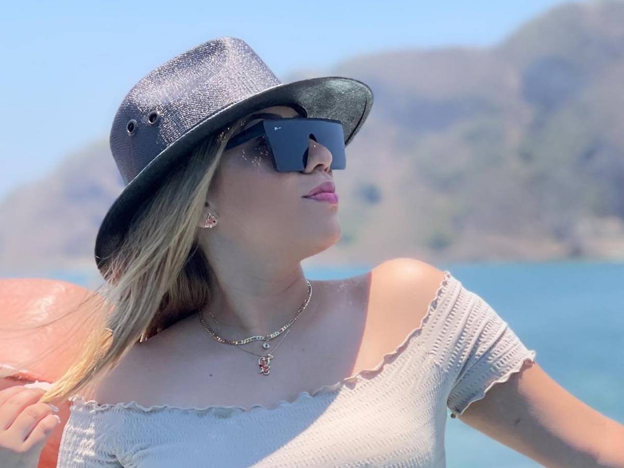 Autoridades investigan la clínica donde fue operada <b>Denisse Reyes</b>, la cual no contaba con los permisos necesarios.