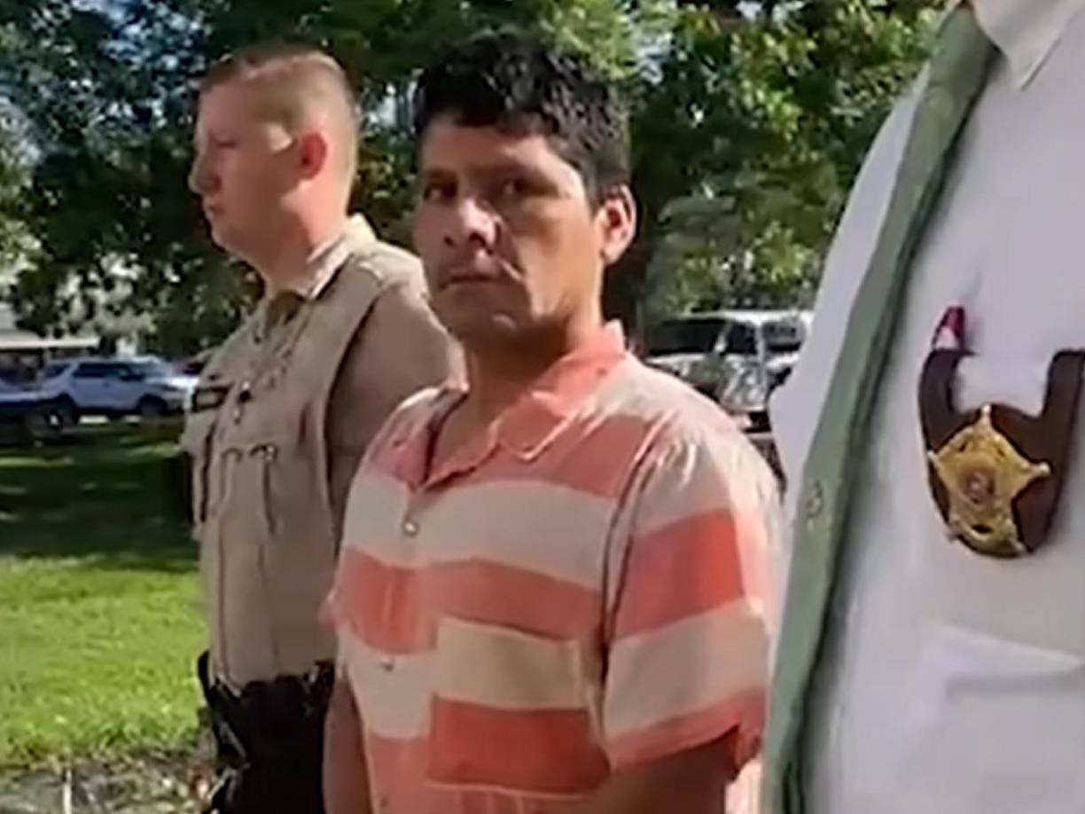 Francisco Oropesa, el mexicano acusado de matar a cinco hondureños, fue presentado en su primera audiencia en San Jacinto, Texas.