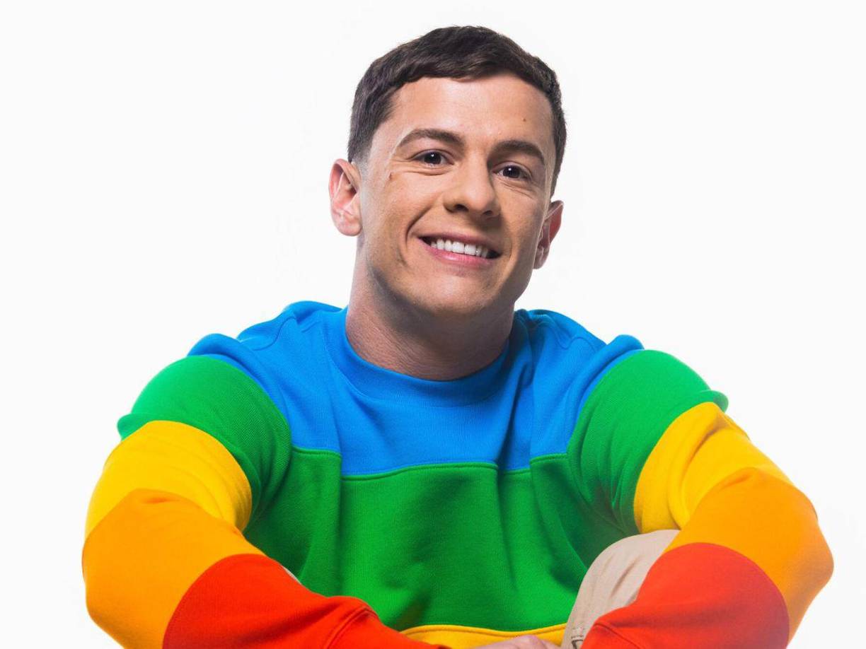 Martin comentó también sobre un mensaje donde el cantante expresaba: “Me encantaría en un futuro tener una granja contigo, tú me cuidas los pollos y yo te cuido la tal”.