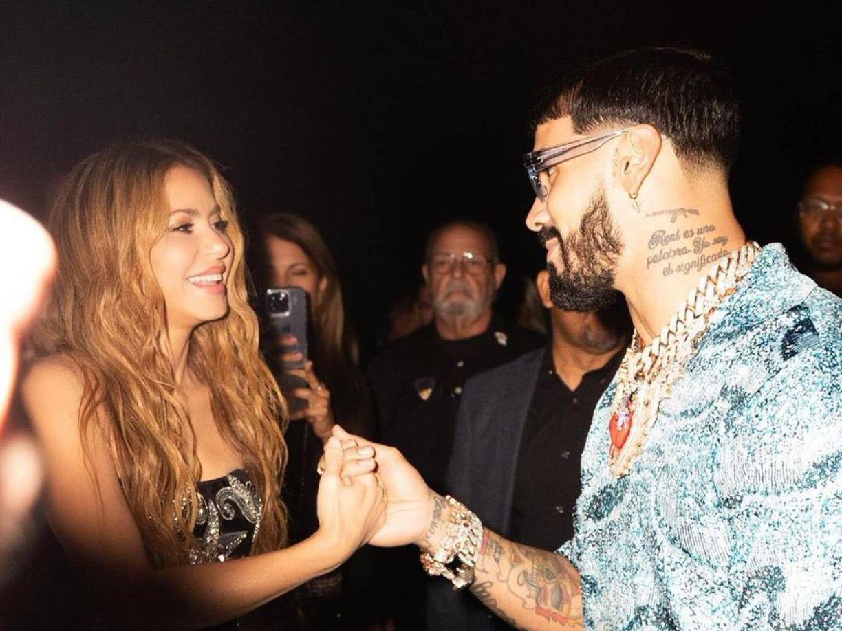 Debido a esta “traición”, Shaki decidió invitar a Anuel AA, exnovio de Karol, a la fiesta por el lanzamiento de su nuevo disco ‘Las mujeres ya no lloran’.