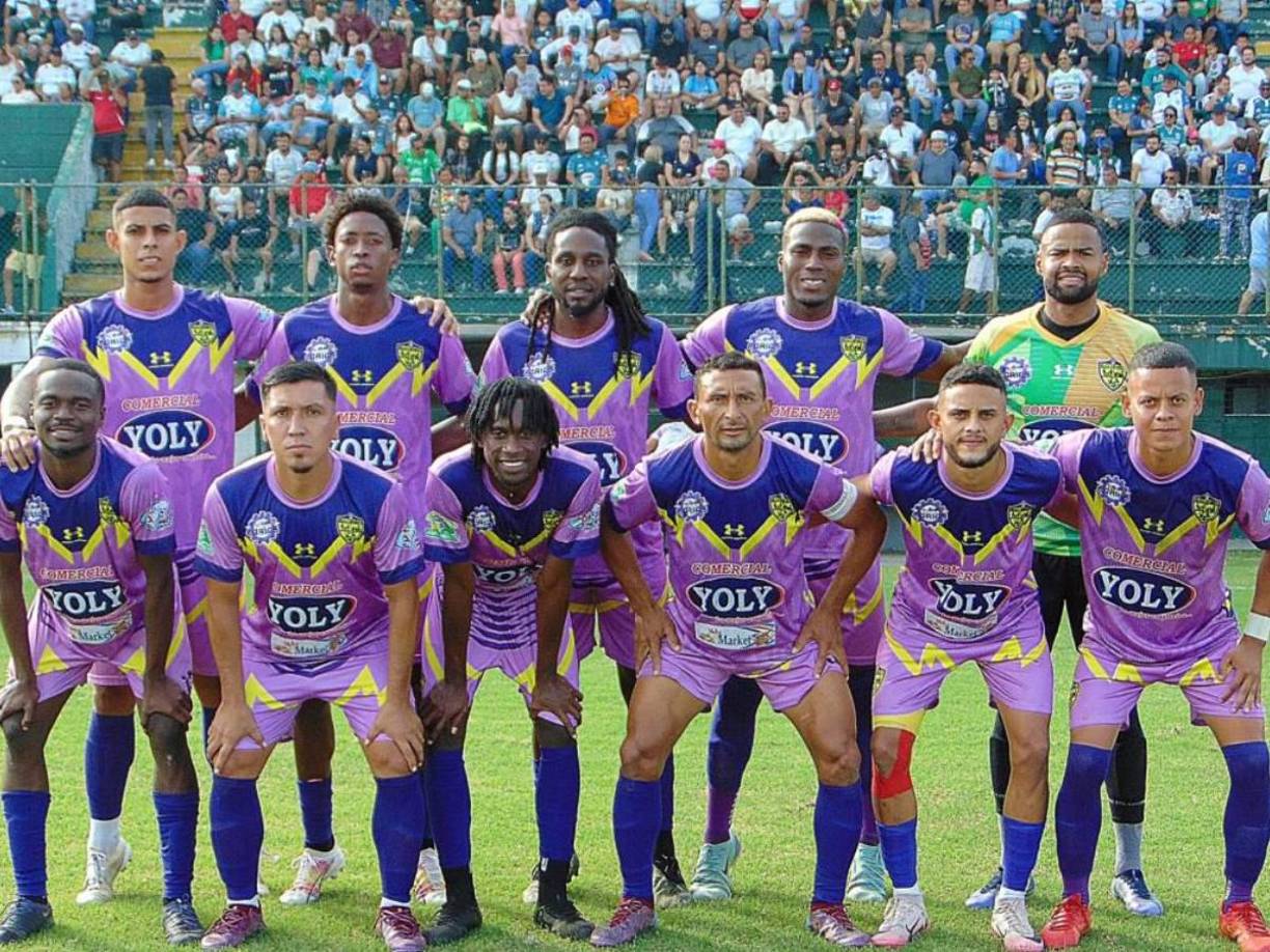 Meluca FC tiene su sede en Campamento, Olancho, donde se ha convertido muy rápido en un club competitivo. En este departamento y sus vecinos que compiten en primera son Olancho FC y Juticalpa FC.