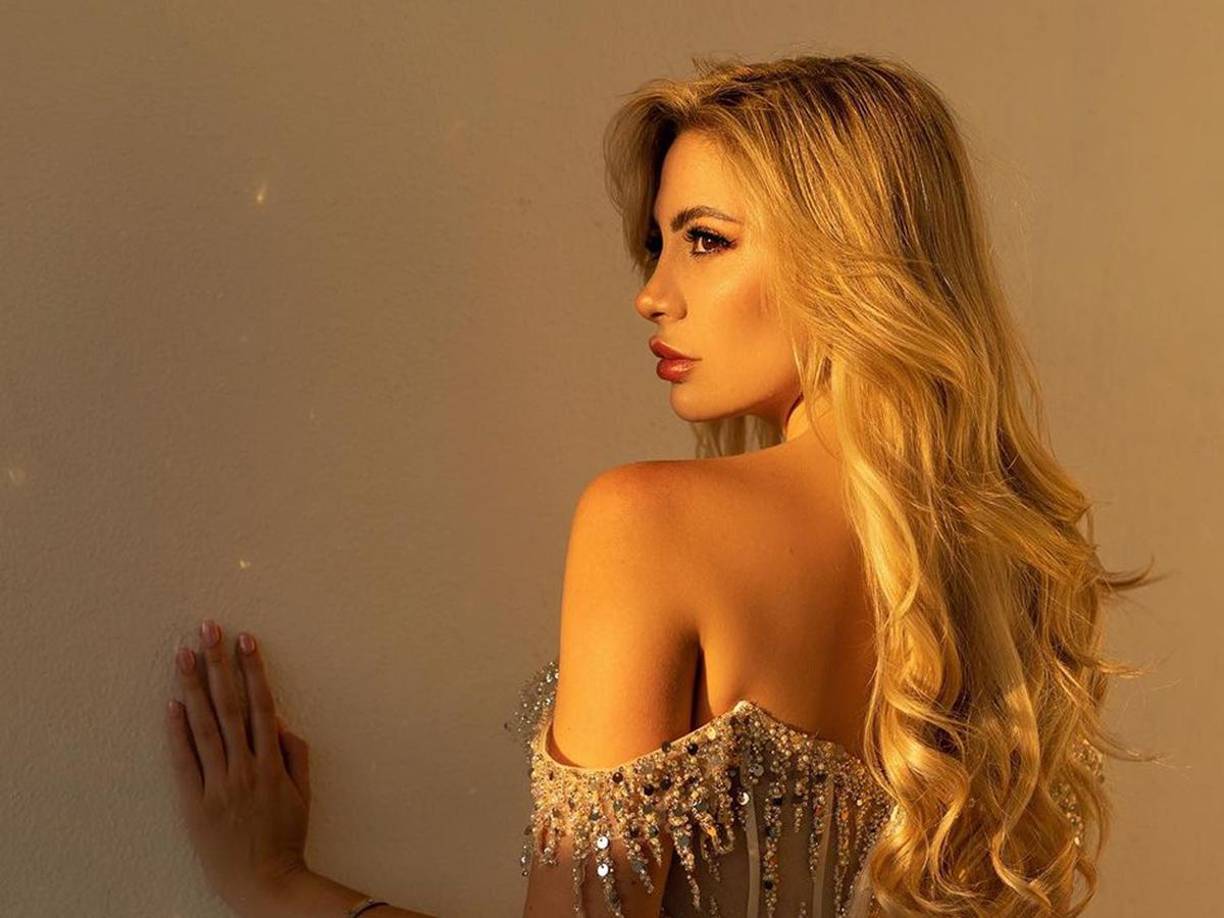 La relación de Ileana con el ‘Canelo’ se mantuvo en secreto, con la modelo alardeando entre sus amigas sobre la calidad de amante del boxeador.