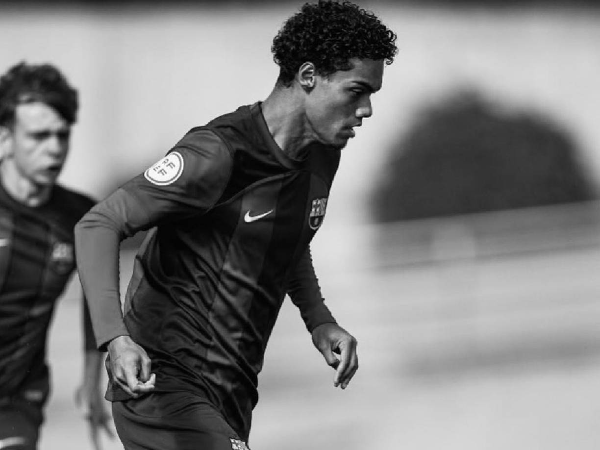 Ambos dejarán la ciudad de Barcelona tras confirmarse el fichaje de Mendes por el Burnley.