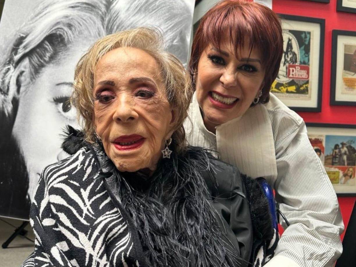 La diva mexicana se encontraba celebrando de su cumpleaños en compañía de su familia, por lo que decidió atender a los medios, a quienes les dijo un emotivo y contundente mensaje sobre la muerte.