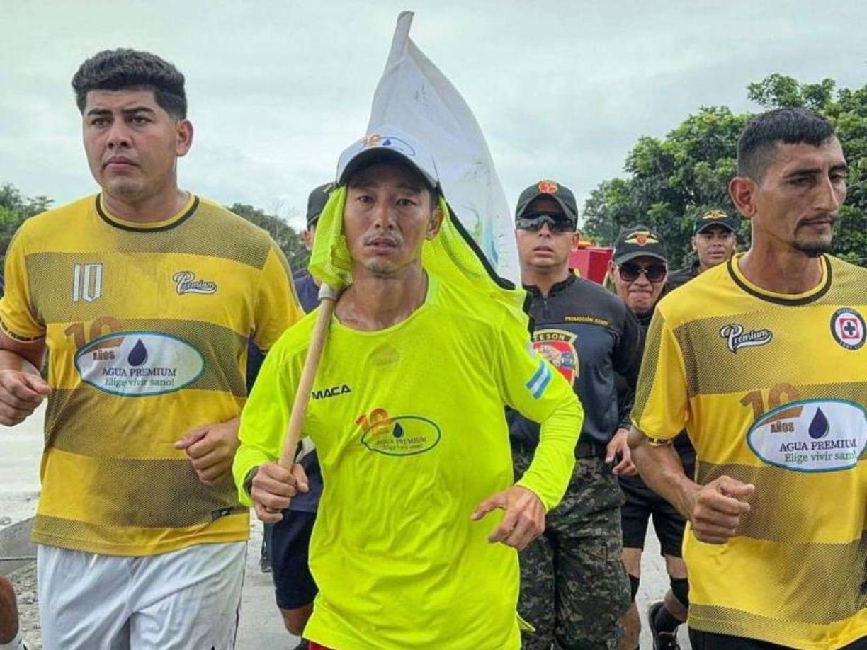 En esta travesía, Shin ha sido acompañado por muchas personas, entre ellas personajes de redes sociales, tanto nacionales como internacionales, así como atletas de otros países, como Claudio Rivera, corredor guatemalteco que ha acompañado a Shin durante 35 días. 