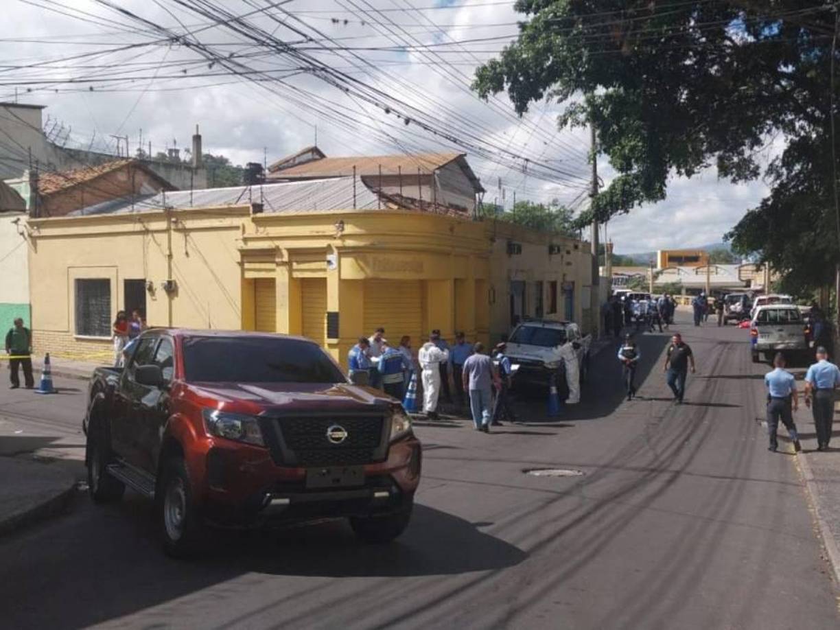 El joven detenido se negó a brindar declaraciones sobre el accidente y sobre las sustancias legales halladas en su automóvil. El vehículo y la droga fueron decomisados para efectos de investigación, pues deberán servir como carga probatoria en el caso.