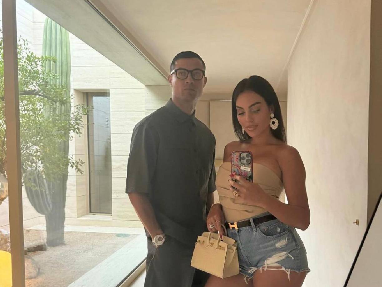 La pareja de Cristiano está dando de qué hablar en las redes sociales, luego de anunciar que se viene una nueva temporada de su reality.