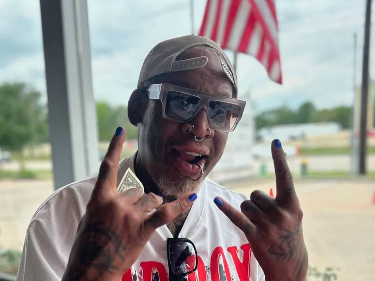 A pesar de haber ganado más de 27 millones de dólares en salario durante su carrera como basquetbolista de la NBA, Rodman no tuvo reparo en echar a sus hijos a la calle y que vivieran en un auto cuando se divorció de Michelle Moyer en el 2012, momento en el que Trinity tenía 10 años.