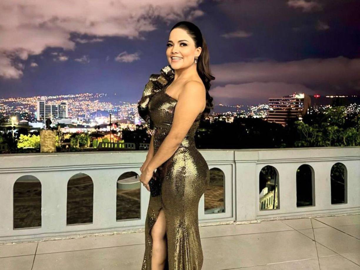 Hasta el momento, la periodista Ariela Cáceres con quien Antonio Sandrez recientemente protagonizó una polémica, no se ha pronunciado al respecto. 