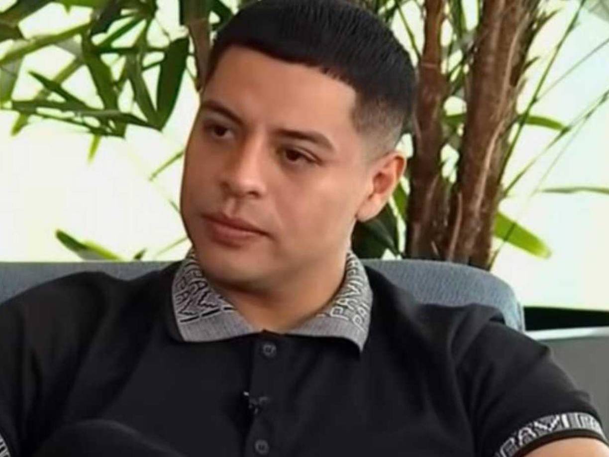 Eduin Caz, líder de Grupo firme, es uno de los cantantes de regional mexicano más populares del país, así como de otras partes del mundo. Aunque ha tenido mucho éxito en la industria, no todo ha sido color de rosa.