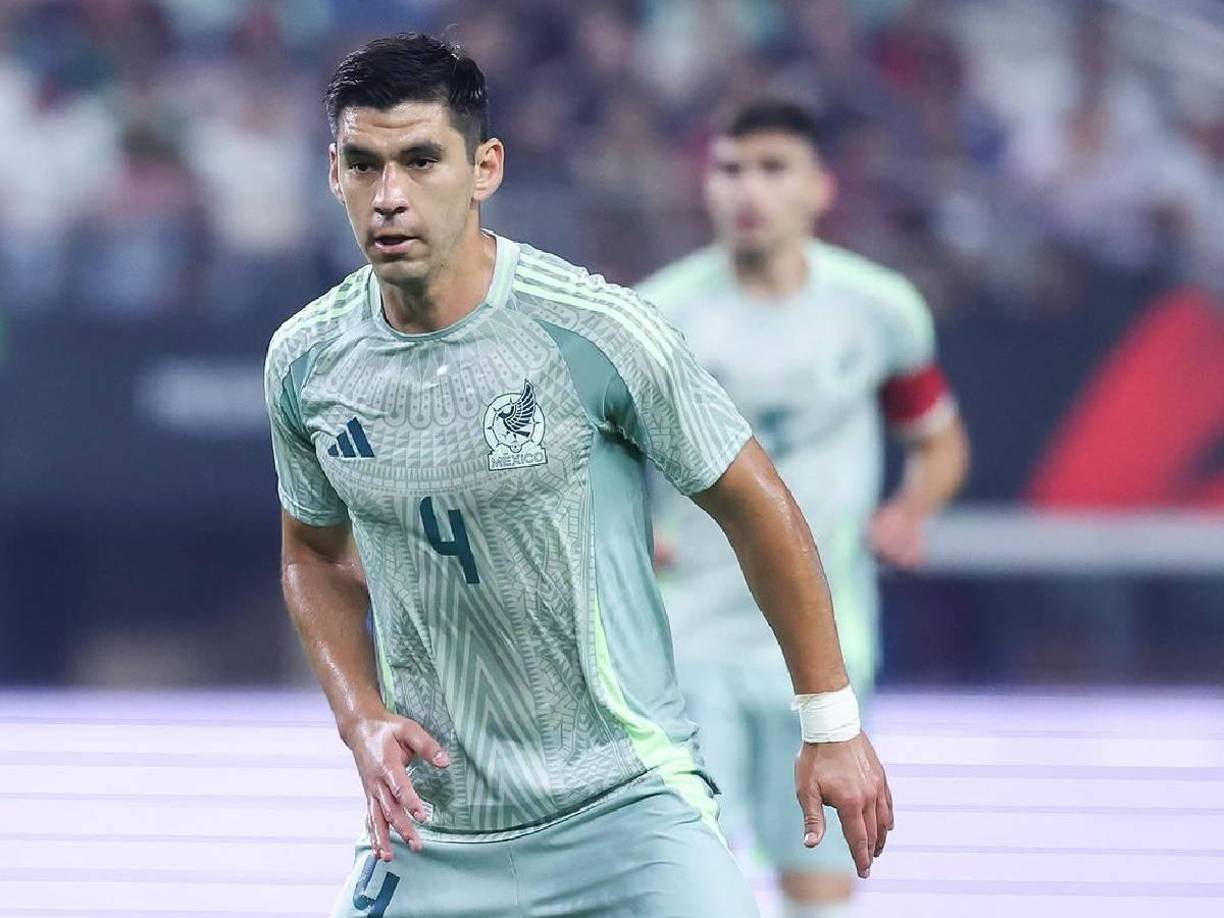 Defensas: Jesús Angulo, el jugador de Tigres como lateral izquierdo.