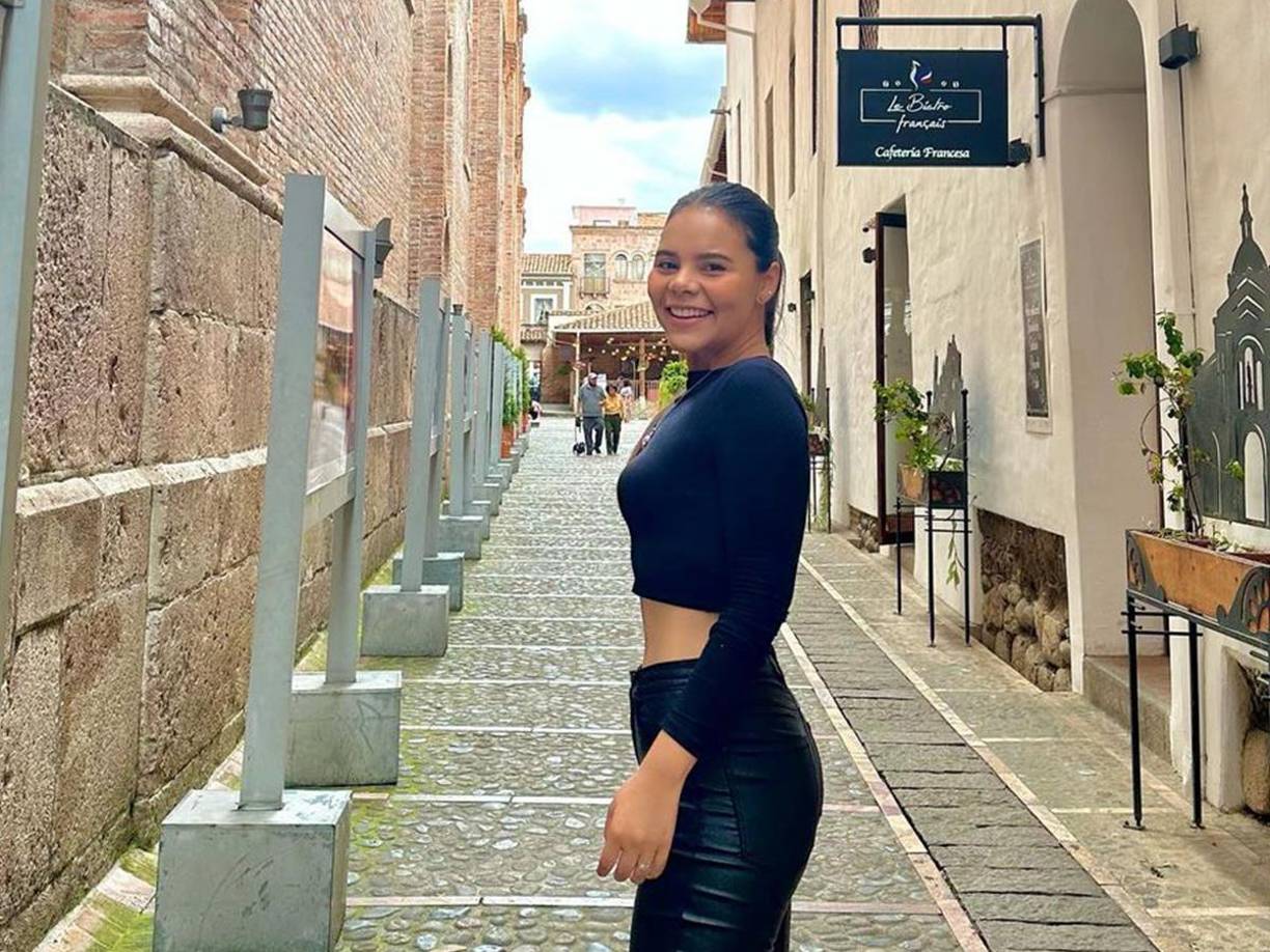 Además, aclaró que con Juan Francisco son pareja, ya que en los comentarios inventaban que eran amantes, pero no era una relación pública ya que sus redes son de un perfil profesional, no personal.