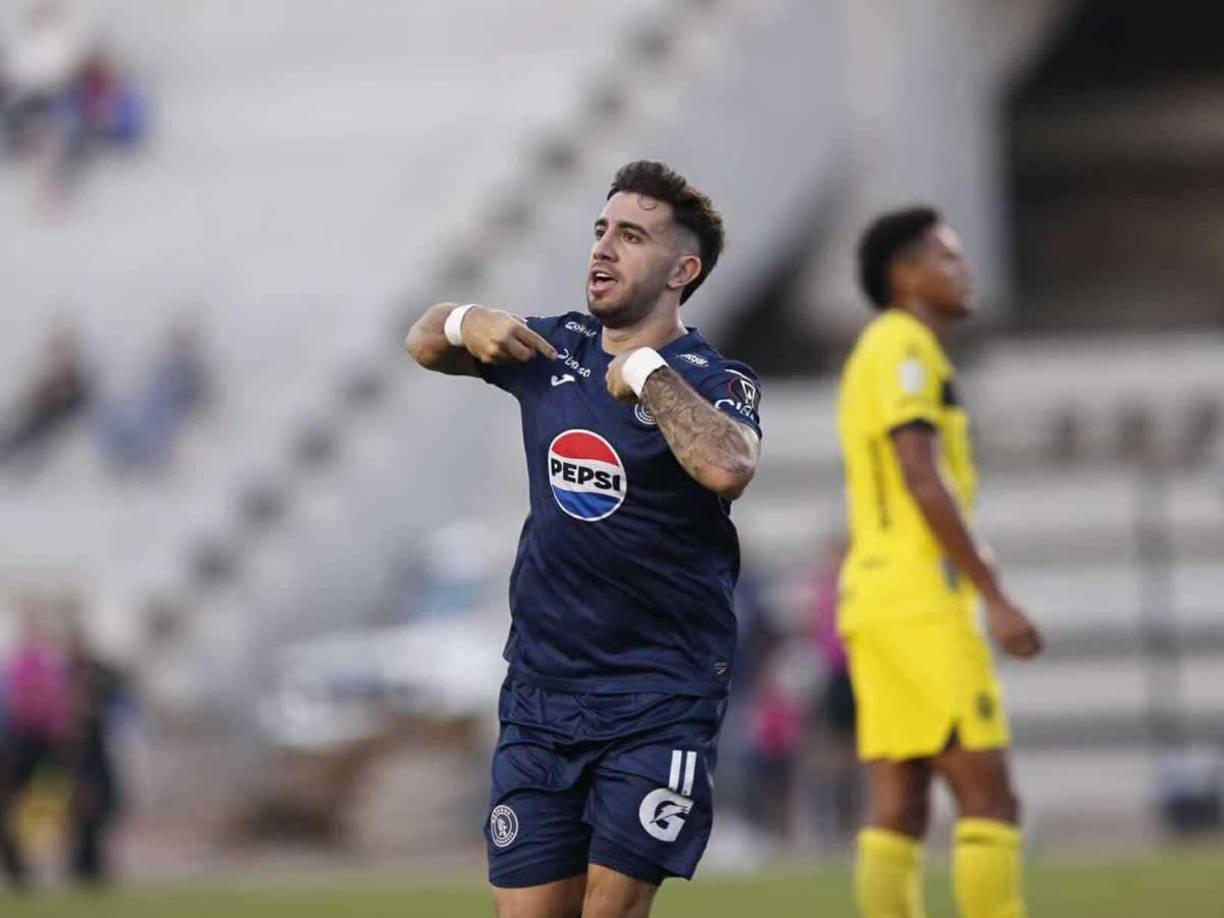 ”Aquí estoy yo”: así celebró Agustín Auzmendi su gol que dio el triunfo al Motagua contra el Real España.